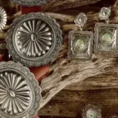 BOLOS BUCKLES CONCHO