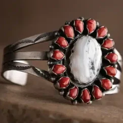 WHITE BUFFALO & CORAL BEA TOM
